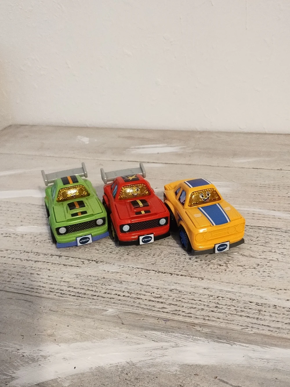 VTech Go Go Smart Wheels Revved Up Blue & Red Race Car Lot Of 3 very good